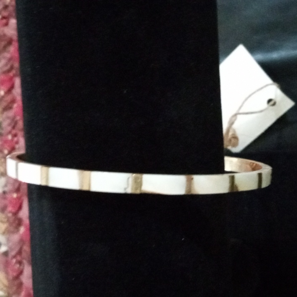 Opal looking bracelet
